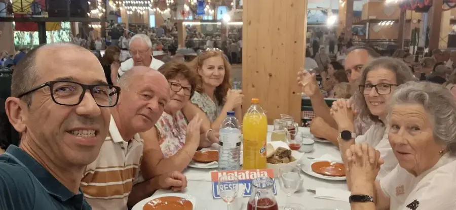 Passeio Anual da Freguesia reuniu uma centena de participantes na Quinta da Malafaia